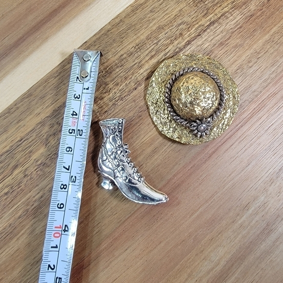Set of 2 Vintage Brooches Premier Design Hat Pin 1929 Victoria Boot Pin - Picture 7 of 8